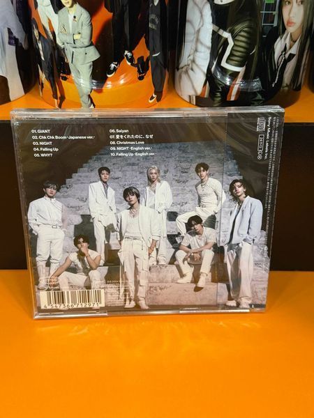 Stray Kids GIANT официальный Japanese Album K-pop SKZ