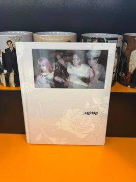 K-pop альбом ITZY MOTTO PHOTOBOOK Version B