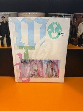 K-pop альбом ITZY MOTTO PHOTOBOOK Version C